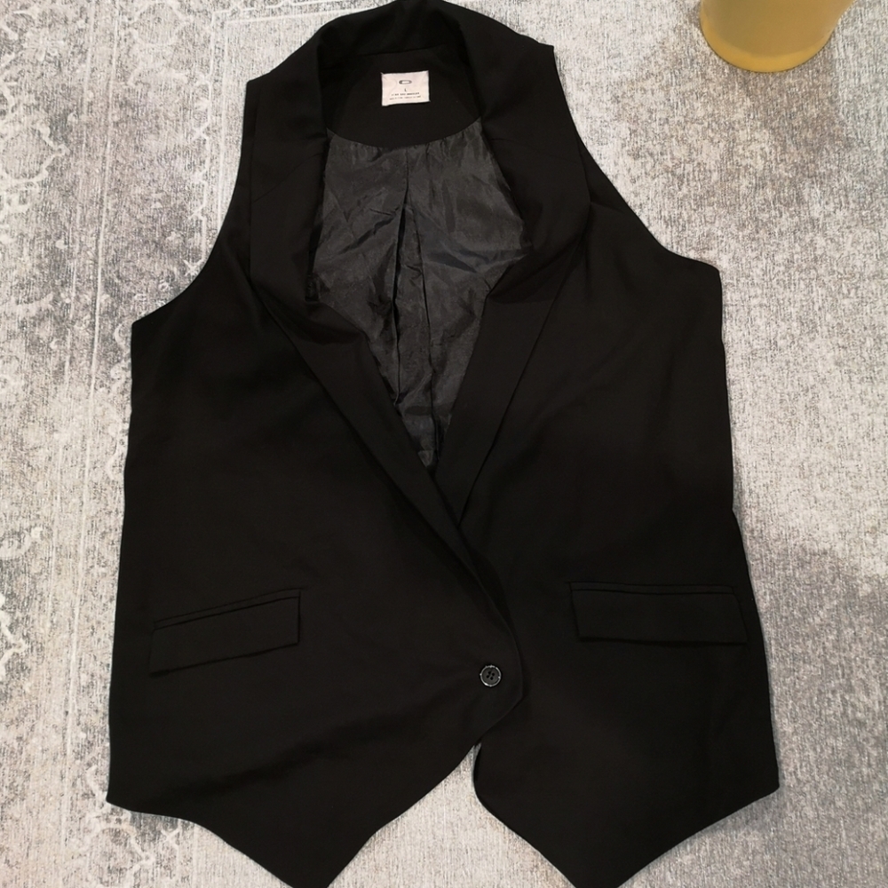 Pins & Needles Vest